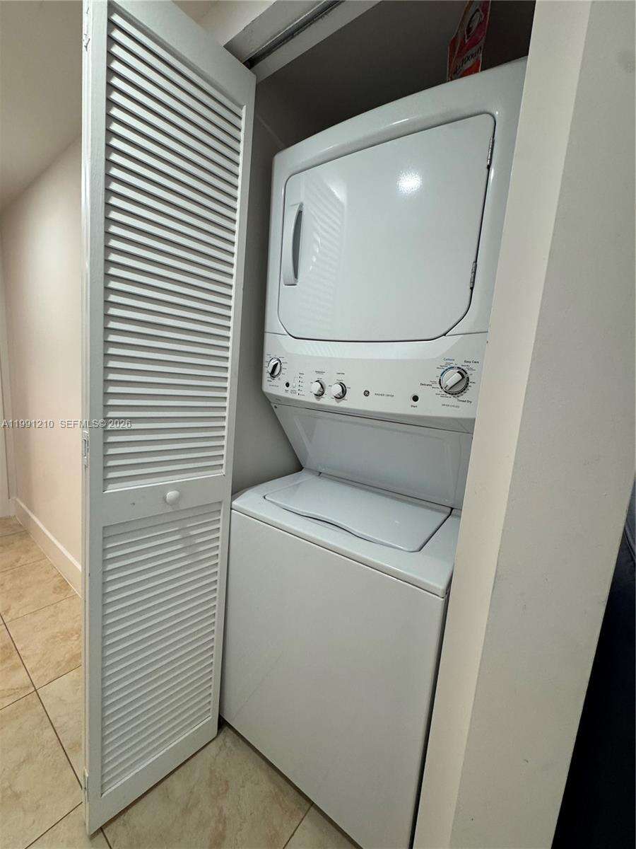 Brickell On The River at 41 5 St, Miami, FL 33131 - For Rent photo 19