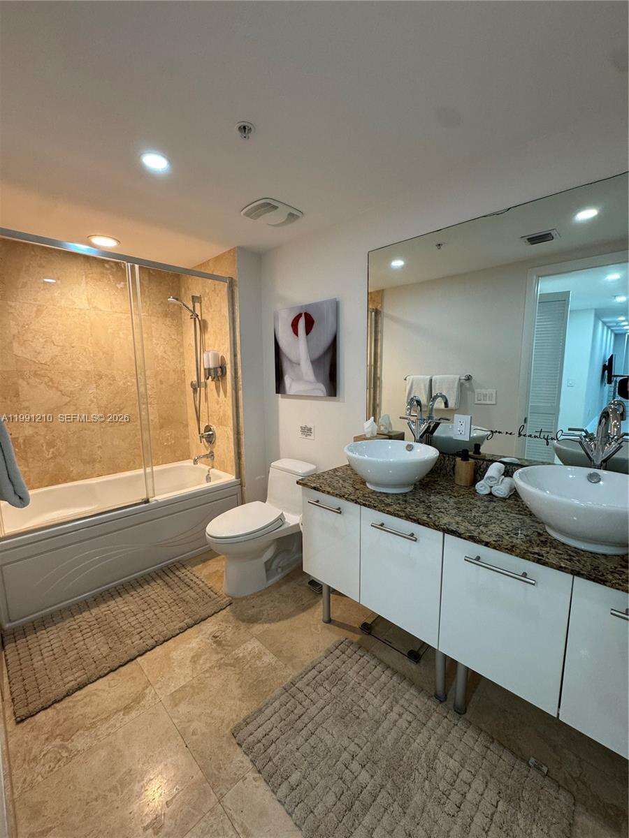 Brickell On The River at 41 5 St, Miami, FL 33131 - For Rent photo 22