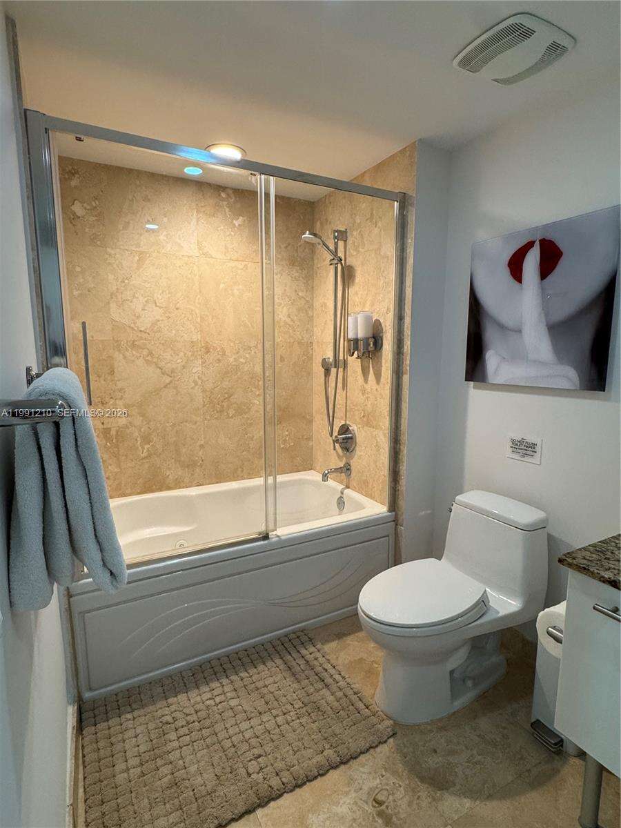Brickell On The River at 41 5 St, Miami, FL 33131 - For Rent photo 25
