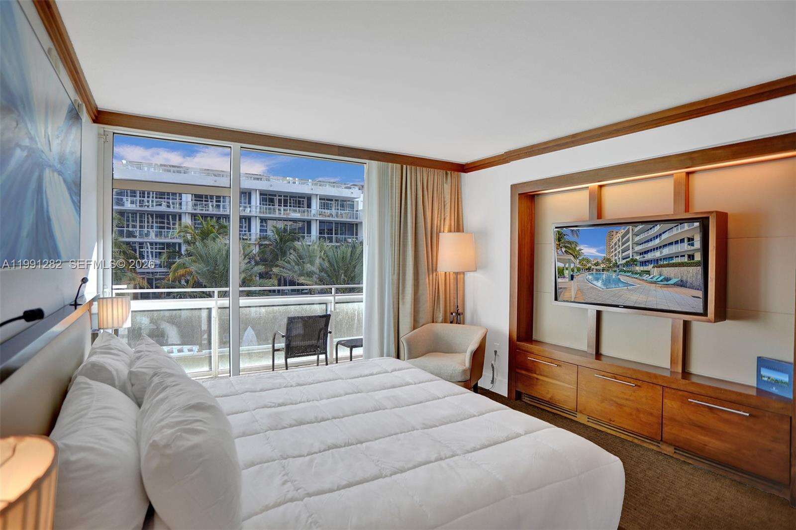 Central Carillon at 6801 Collins Ave, Miami Beach, FL 33141 - For Rent photo 7