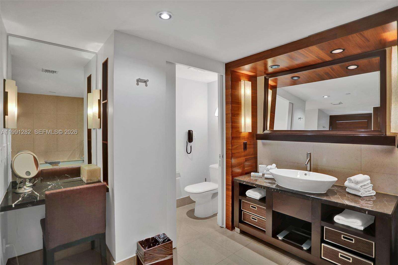 Central Carillon at 6801 Collins Ave, Miami Beach, FL 33141 - For Rent photo 9