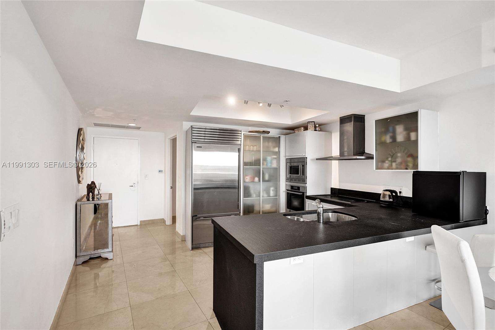Trump Royale at 18201 Collins Ave, Sunny Isles Beach, FL 33160 - For Rent photo 14