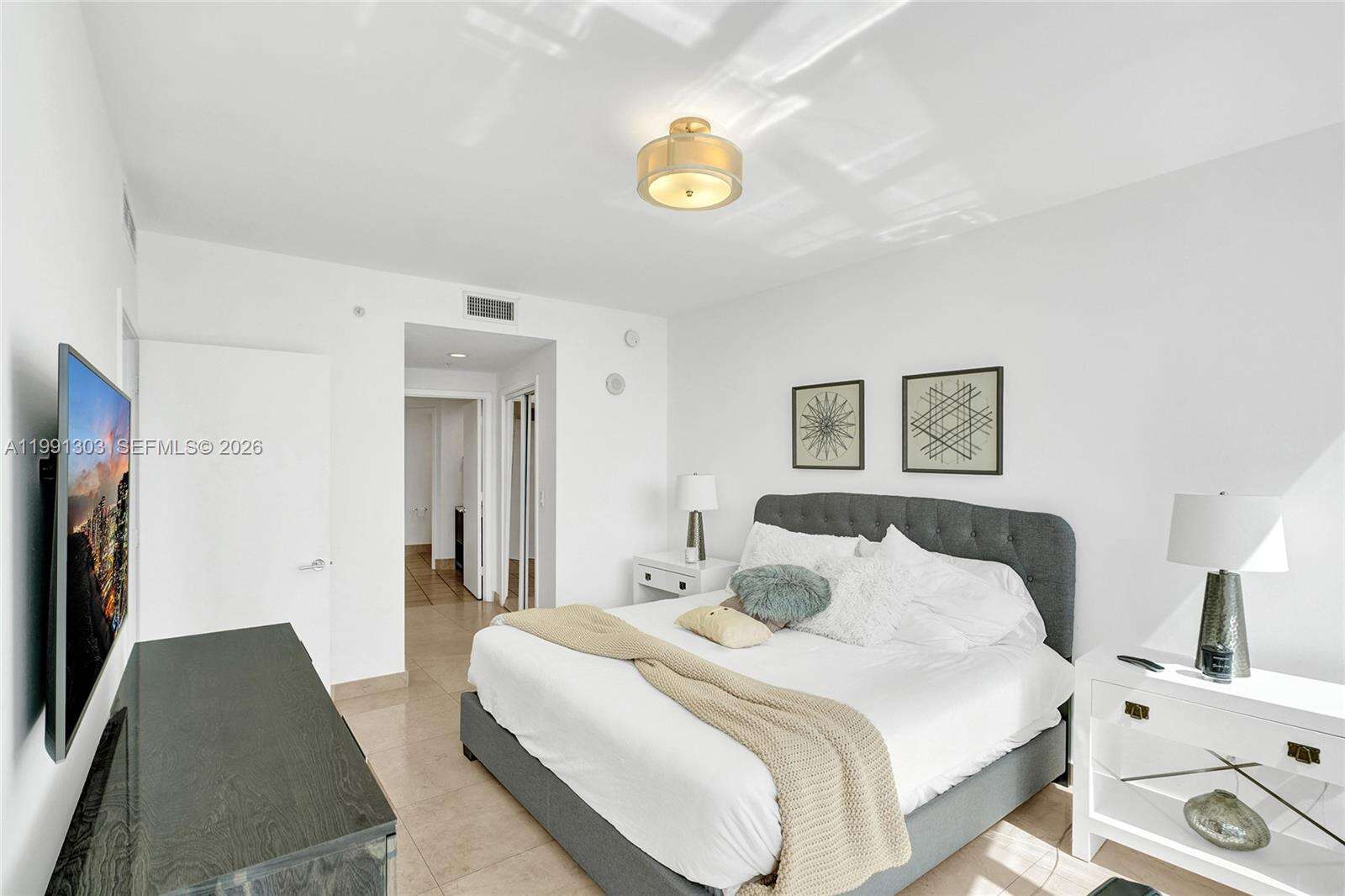 Trump Royale at 18201 Collins Ave, Sunny Isles Beach, FL 33160 - For Rent photo 20
