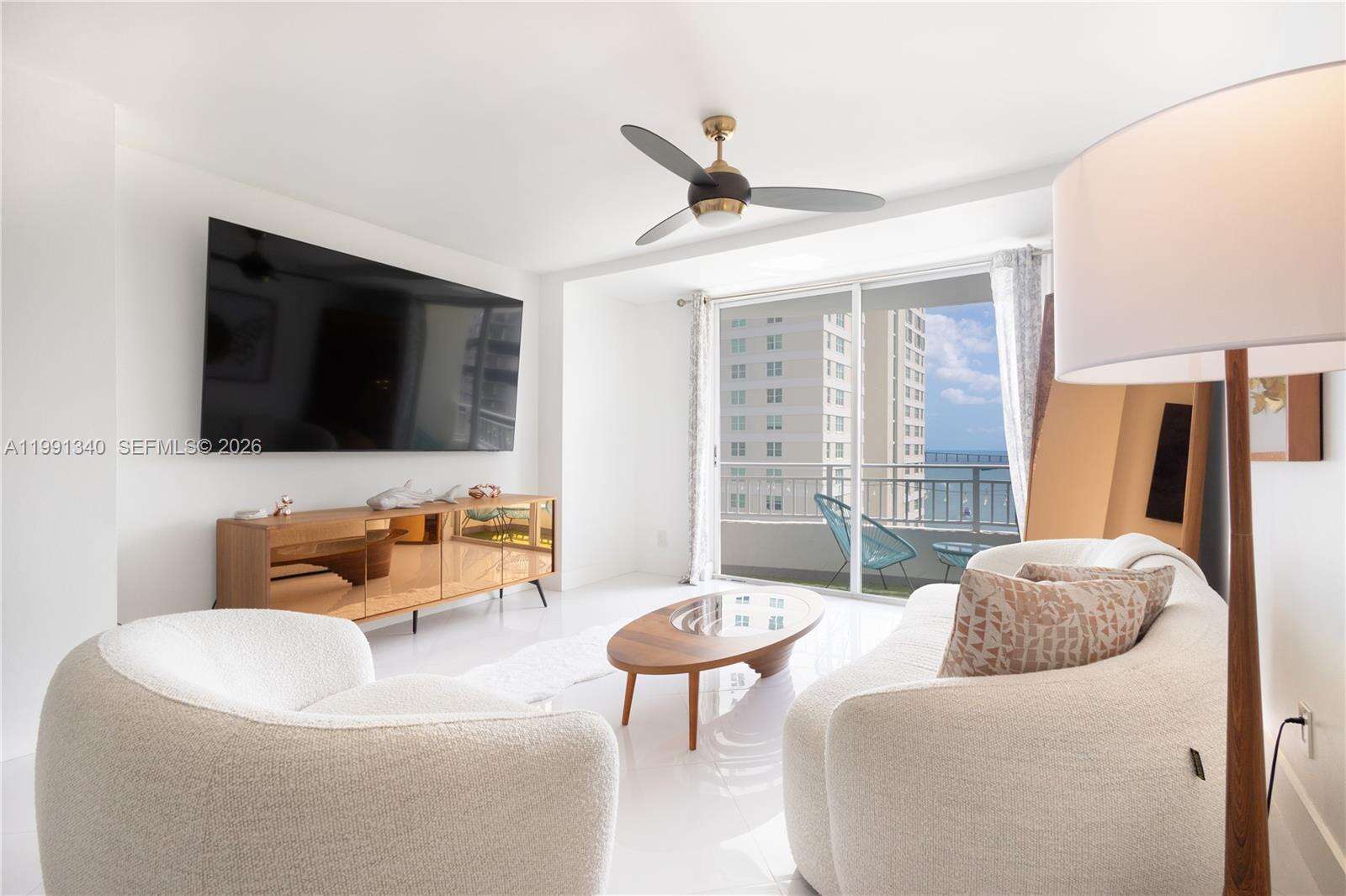 Isola at 770 Claughton Island Dr, Miami, FL 33131 - For Rent photo 6