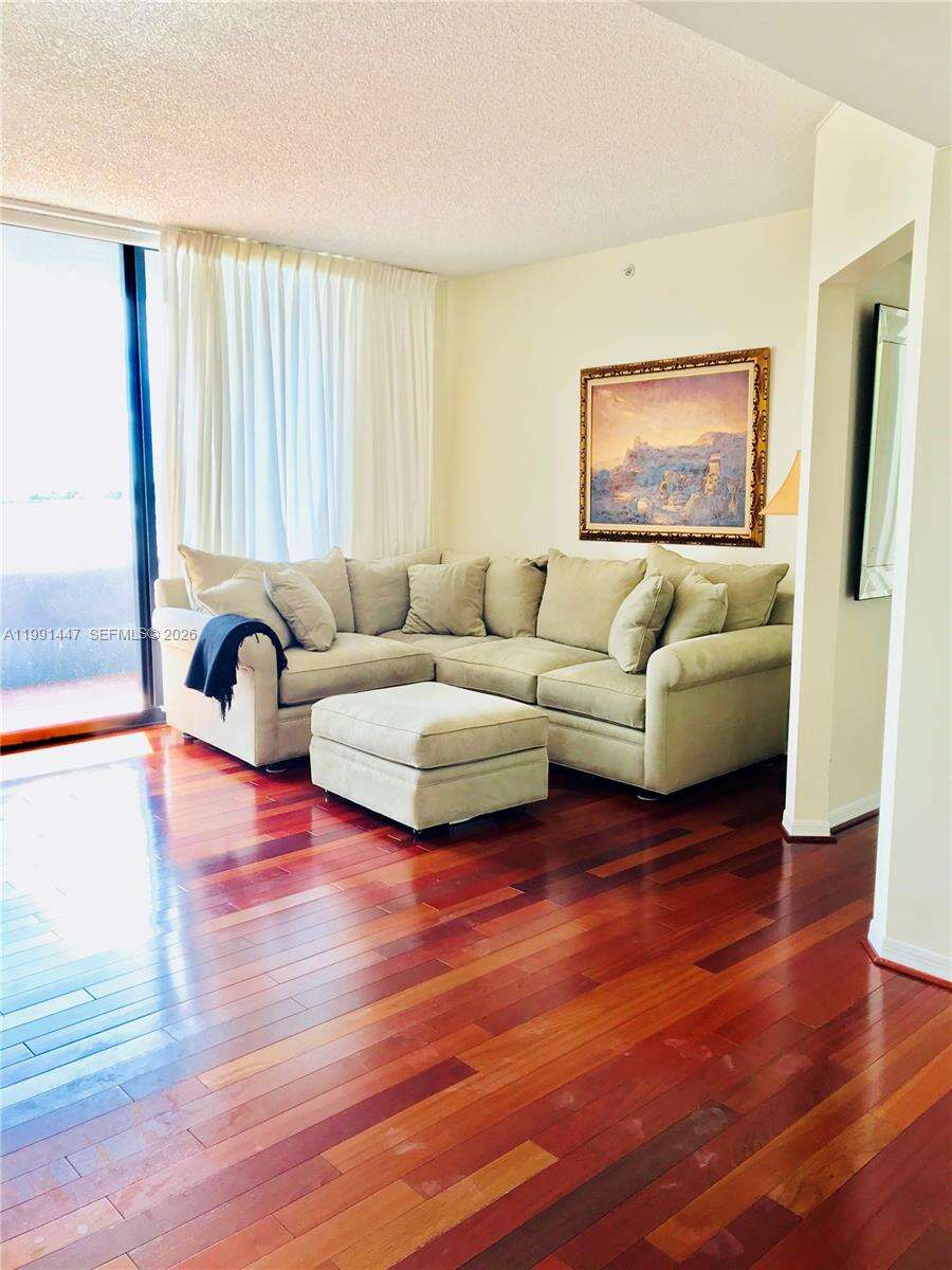 The Waverly at 1330 W Ave, Miami Beach, FL 33139 - For Rent photo 4