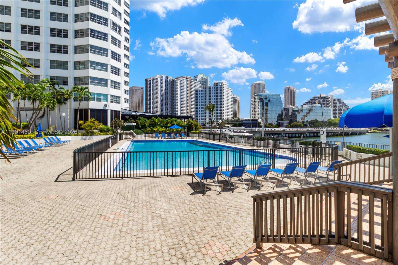 Four Ambassadors at 905 Brickell Bay Dr, Miami, FL 33131 - For Rent photo 29