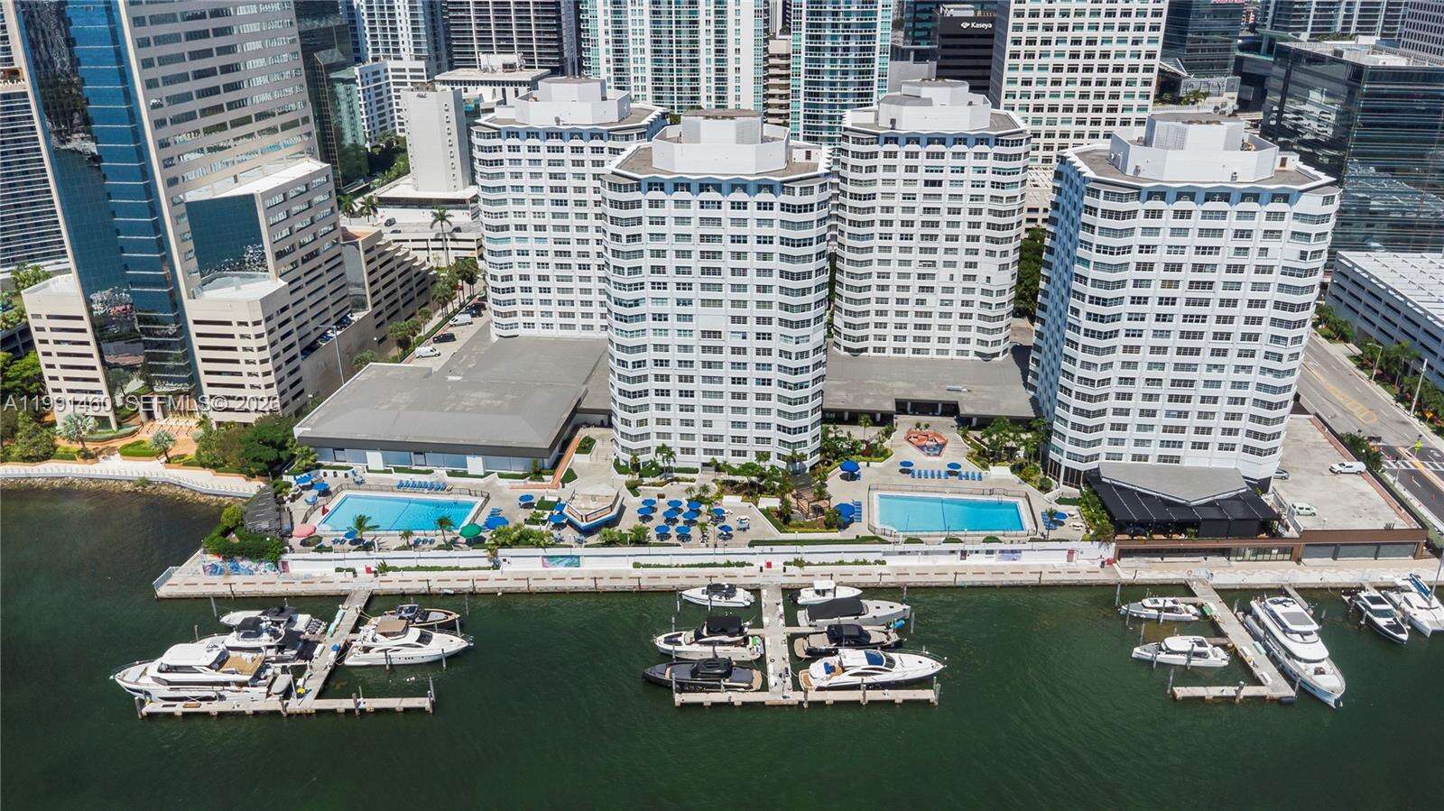 Four Ambassadors at 905 Brickell Bay Dr, Miami, FL 33131 - For Rent photo 35
