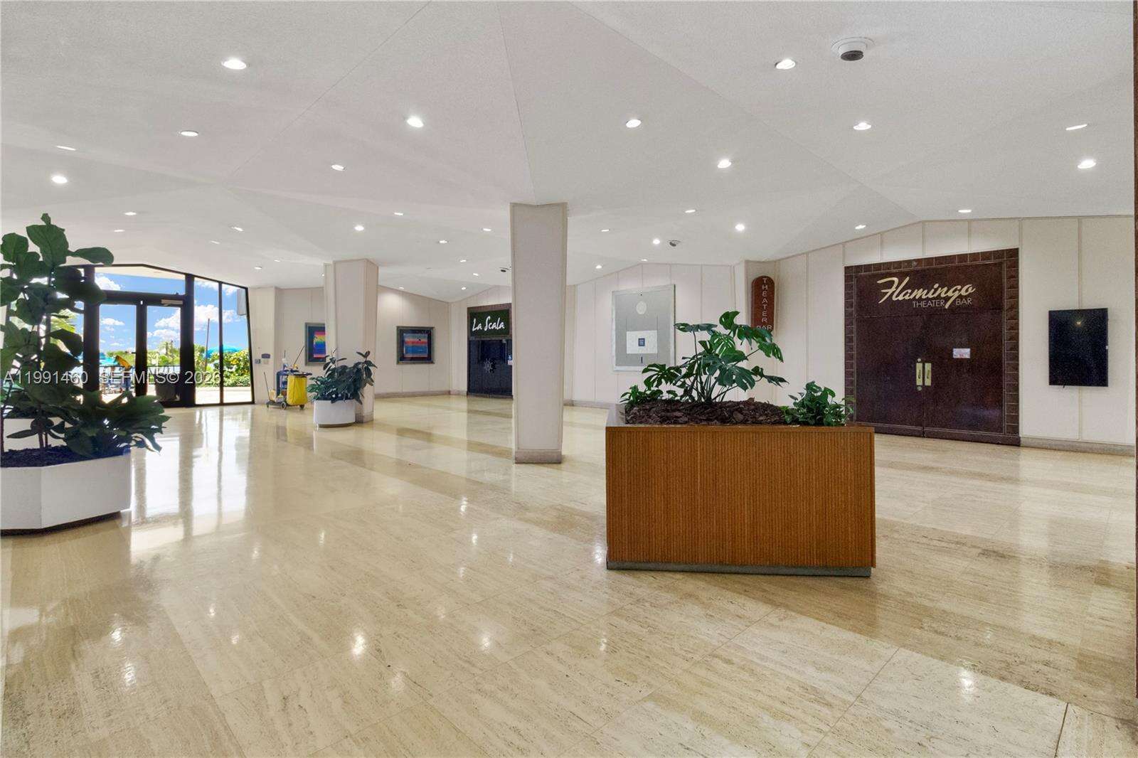 Four Ambassadors at 905 Brickell Bay Dr, Miami, FL 33131 - For Rent photo 41