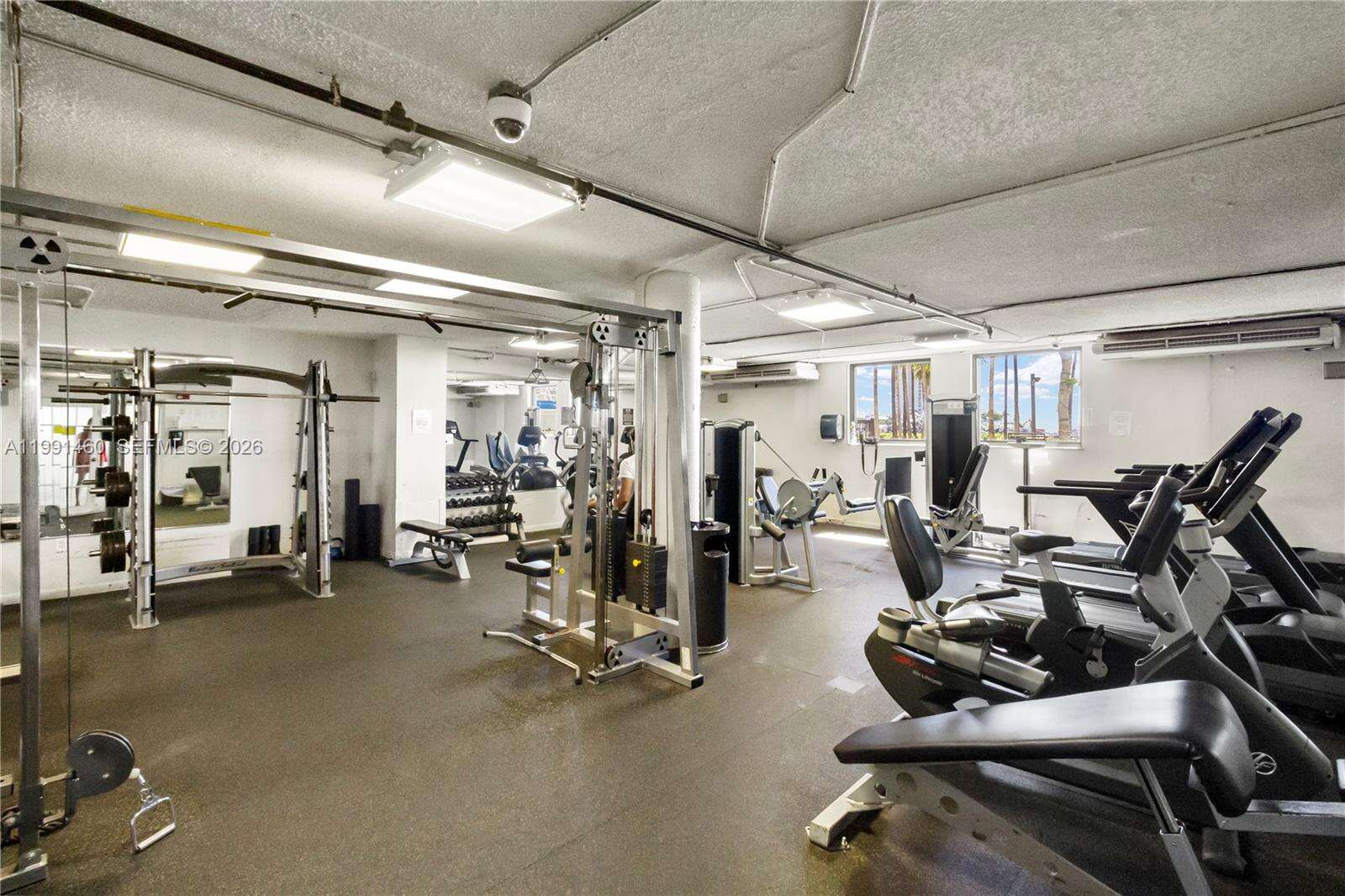 Four Ambassadors at 905 Brickell Bay Dr, Miami, FL 33131 - For Rent photo 42