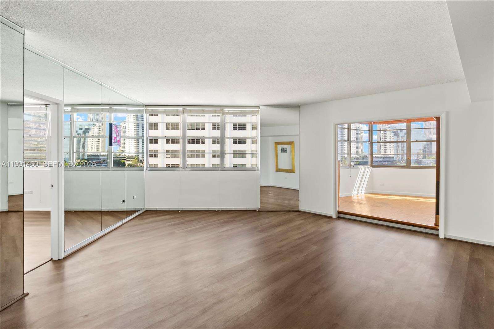 Four Ambassadors at 905 Brickell Bay Dr, Miami, FL 33131 - For Rent photo 6