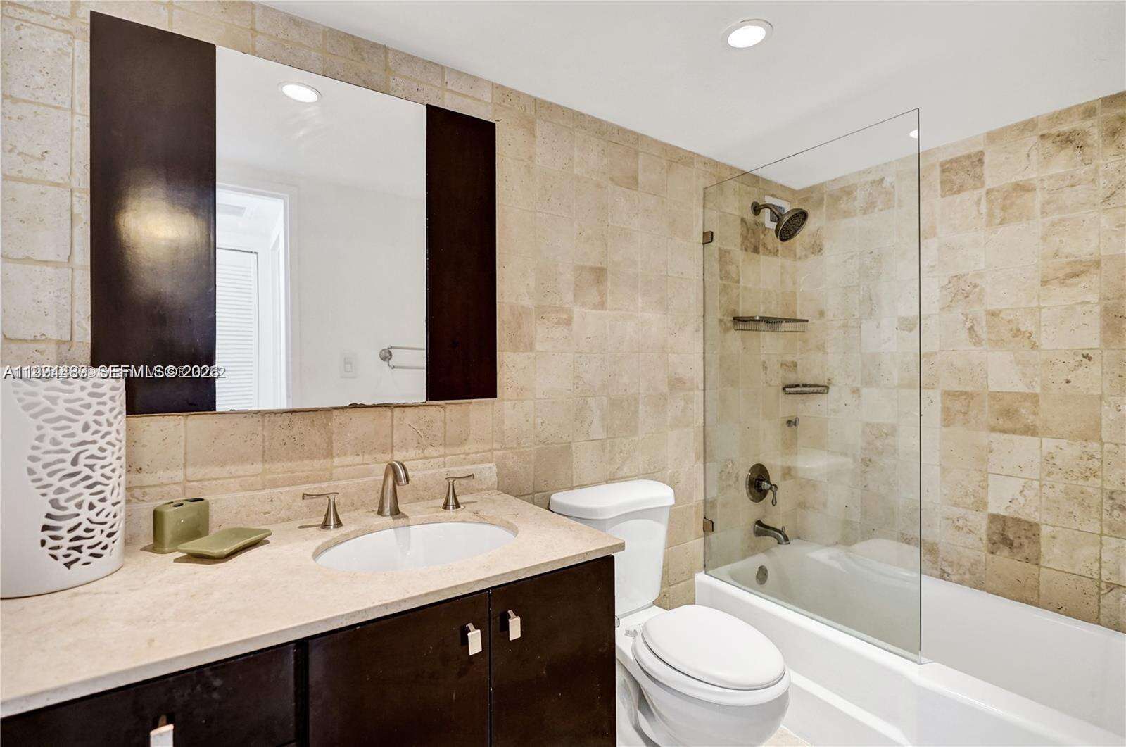 Seacoast 5151 at 5151 Collins Ave, Miami Beach, FL 33140 - For Rent photo 15