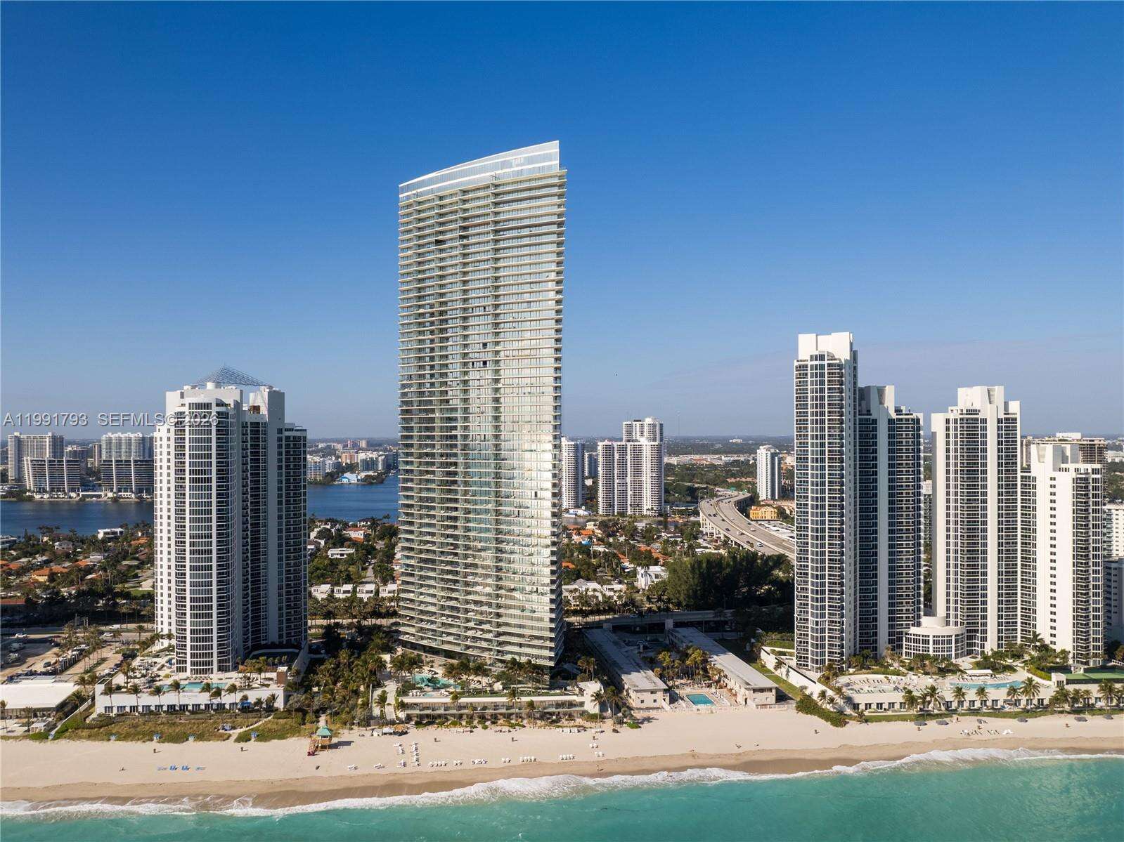 Armani Casa at 18975 Collins Ave, Sunny Isles Beach, FL 33160 - For Rent photo 2