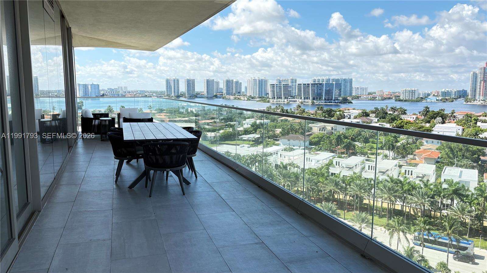 Armani Casa at 18975 Collins Ave, Sunny Isles Beach, FL 33160 - For Rent photo 11