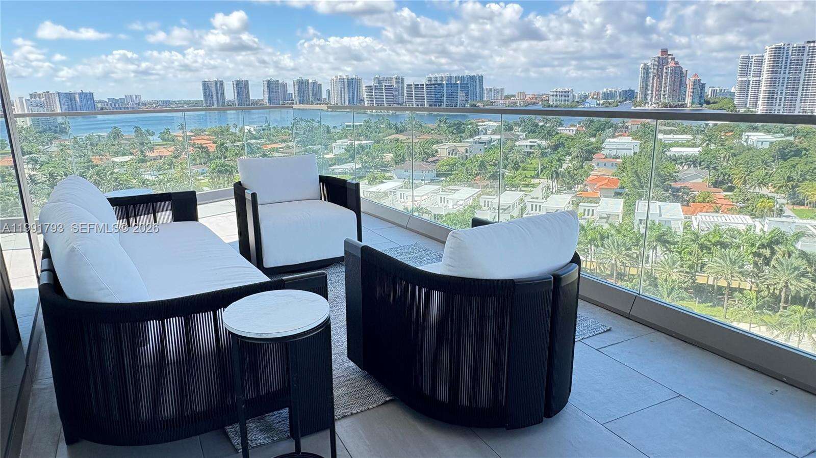 Armani Casa at 18975 Collins Ave, Sunny Isles Beach, FL 33160 - For Rent photo 14