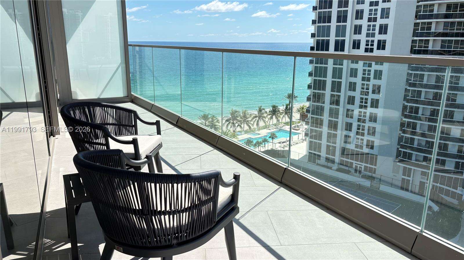 Armani Casa at 18975 Collins Ave, Sunny Isles Beach, FL 33160 - For Rent photo 15