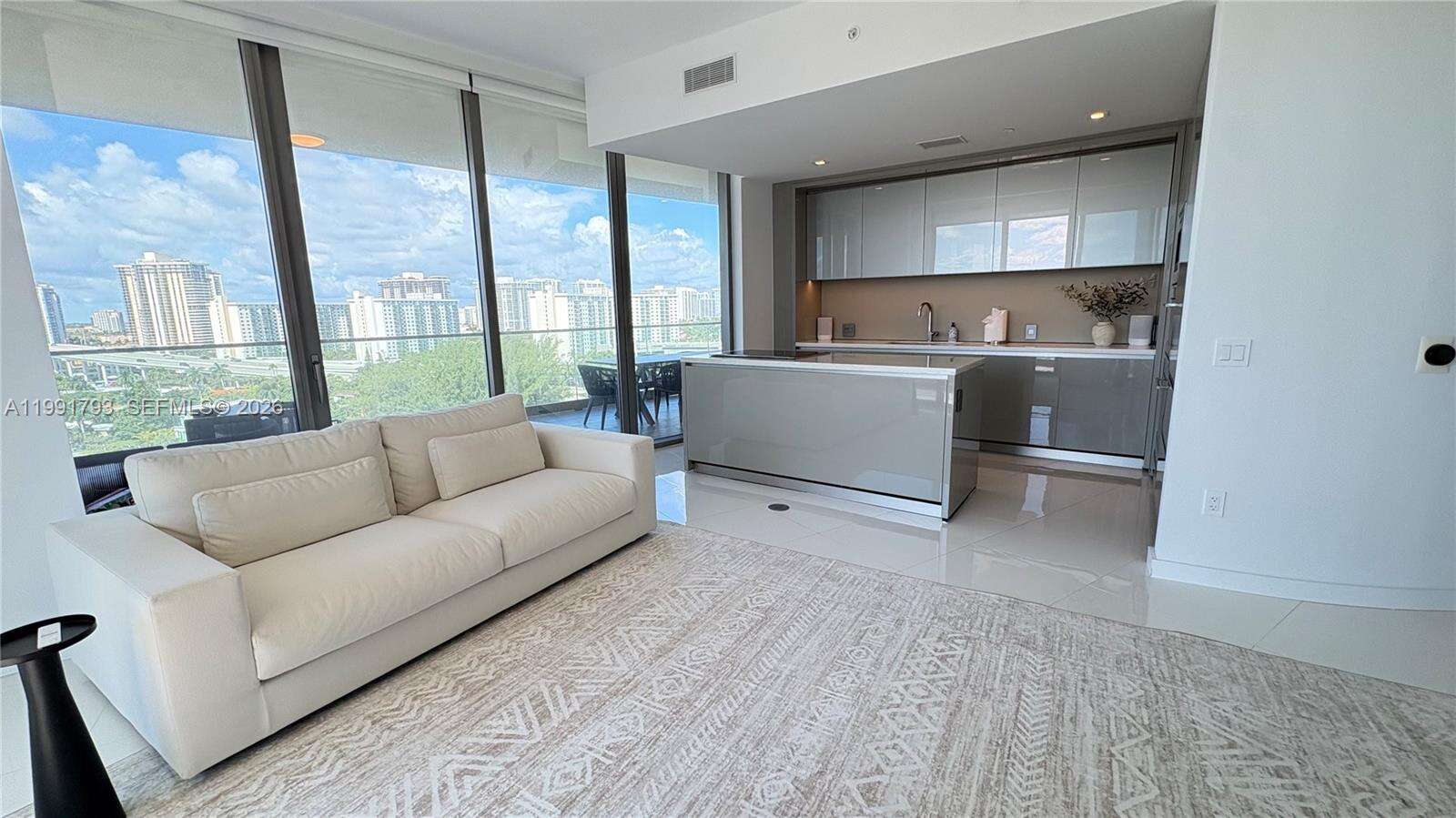 Armani Casa at 18975 Collins Ave, Sunny Isles Beach, FL 33160 - For Rent photo 7