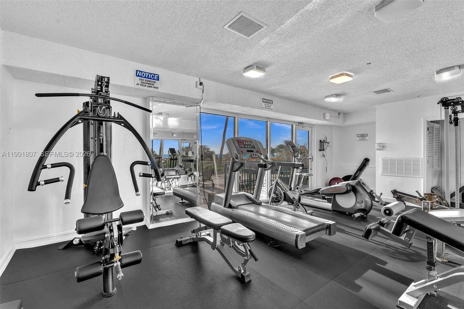 Carlisle On The Ocean at 9195 Collins Ave, Surfside, FL 33154 - For Rent photo 28