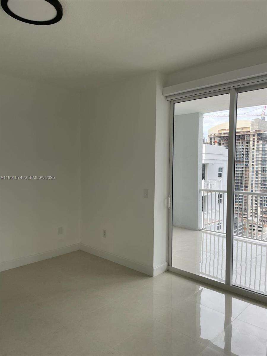 The Sail at 170 14 St, Miami, FL 33131 - For Rent photo 11