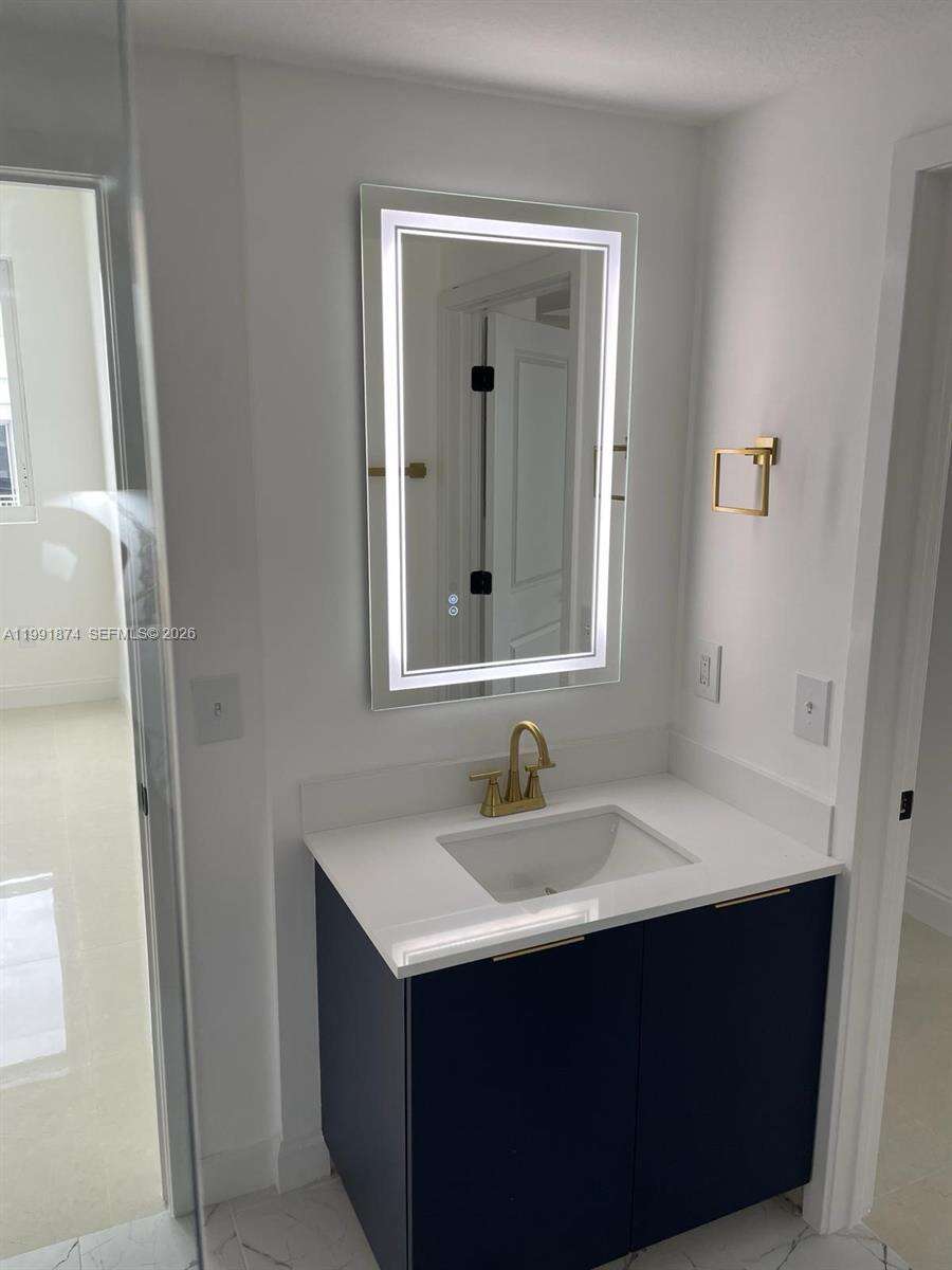 The Sail at 170 14 St, Miami, FL 33131 - For Rent photo 17