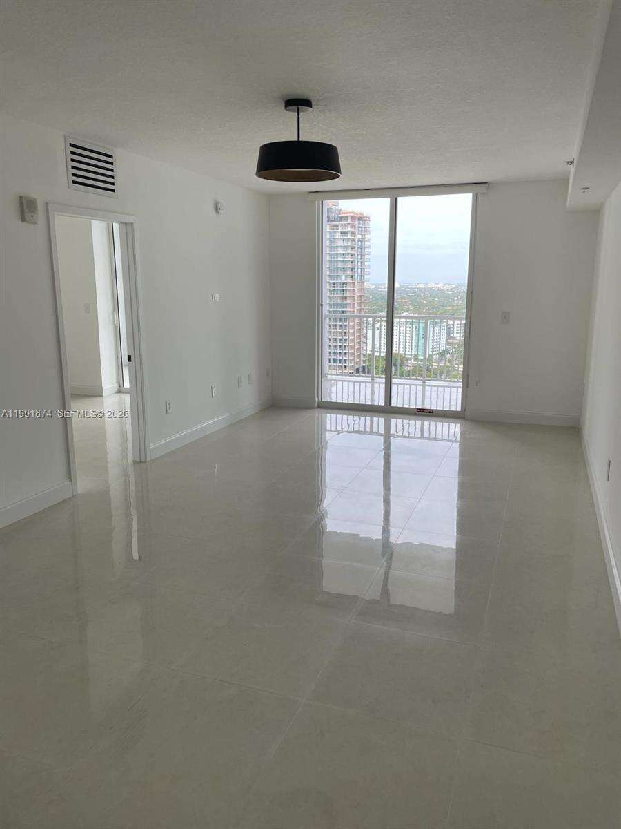 The Sail at 170 14 St, Miami, FL 33131 - For Rent photo 19