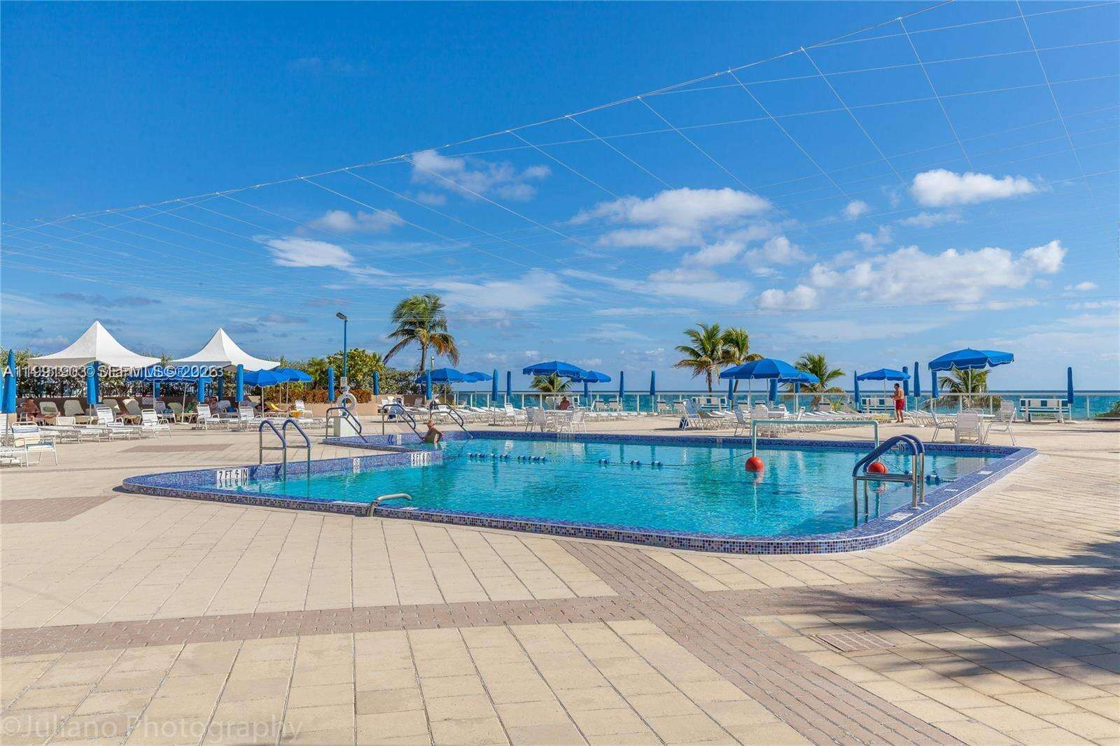 Parker Plaza at 2030 Ocean Dr, Hallandale Beach, FL 33009 - For Rent photo 36