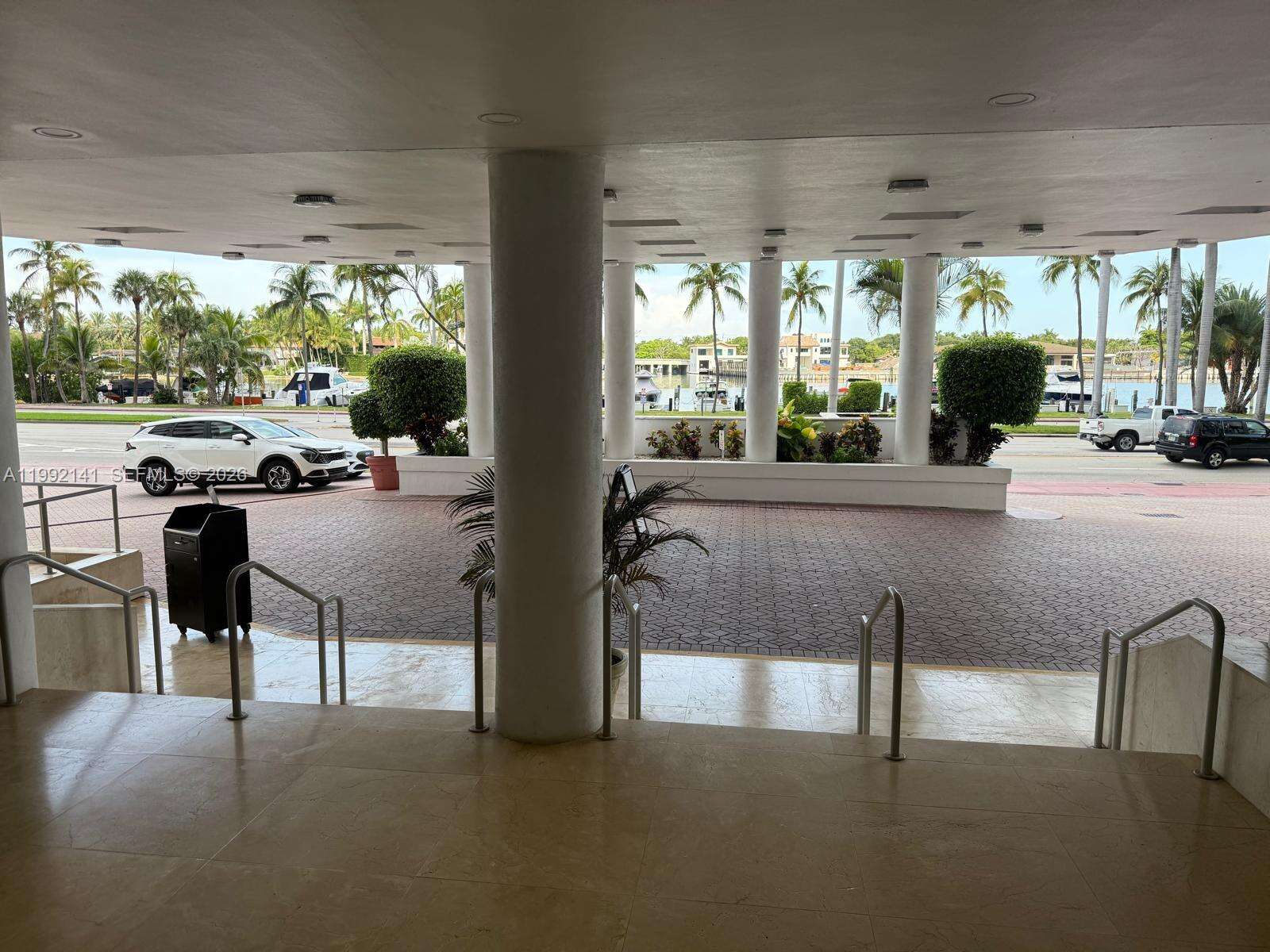 The Carriage Club North at 5005 Collins Ave, Miami Beach, FL 33140 - For Rent photo 1