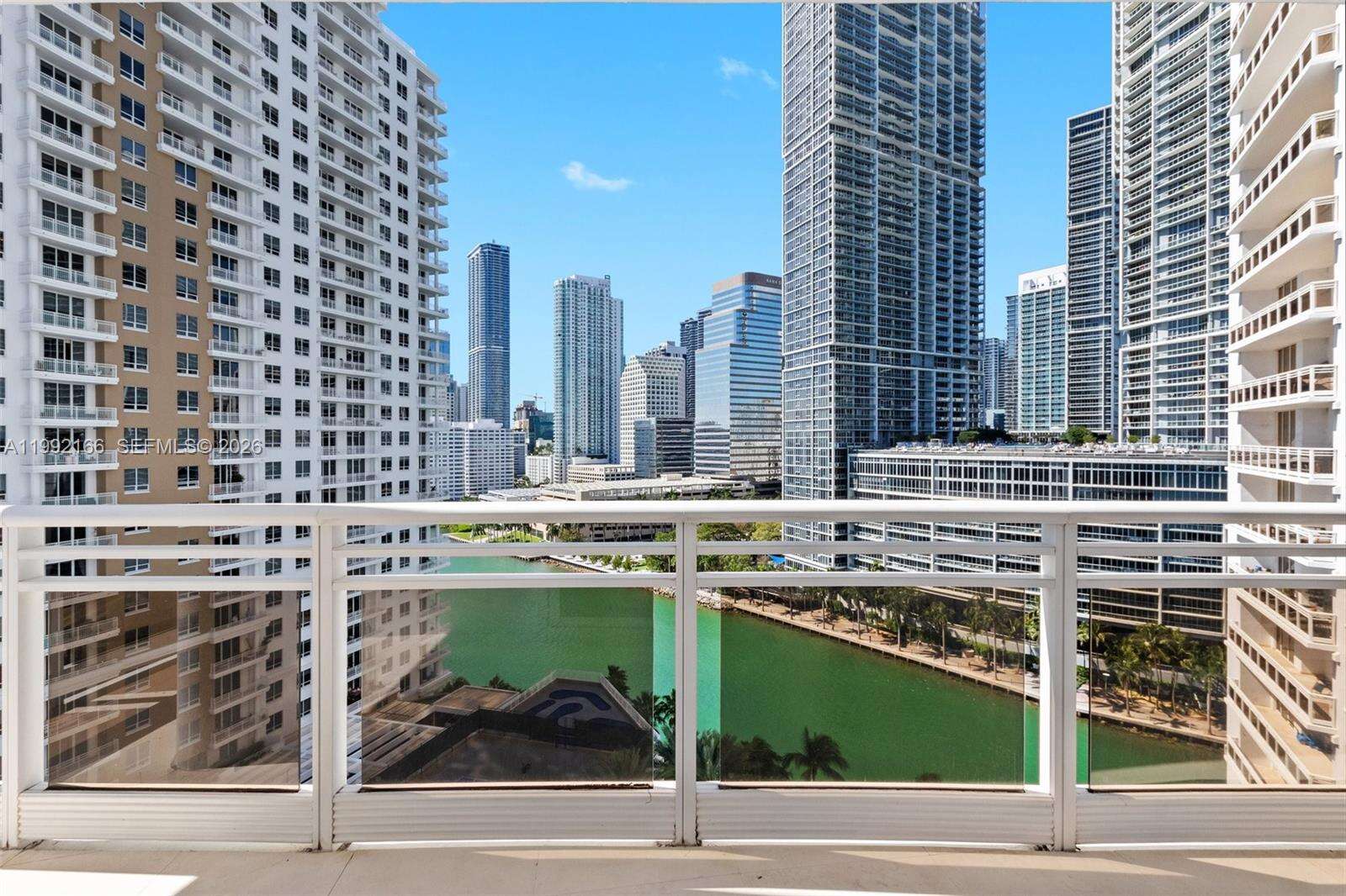Carbonell at 901 Brickell Key Blvd, Miami, FL 33131 - For Rent photo 18