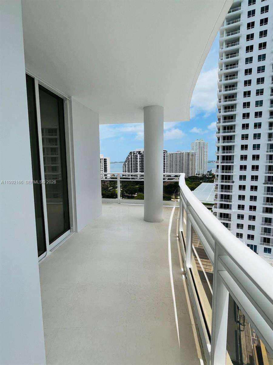 Carbonell at 901 Brickell Key Blvd, Miami, FL 33131 - For Rent photo 19