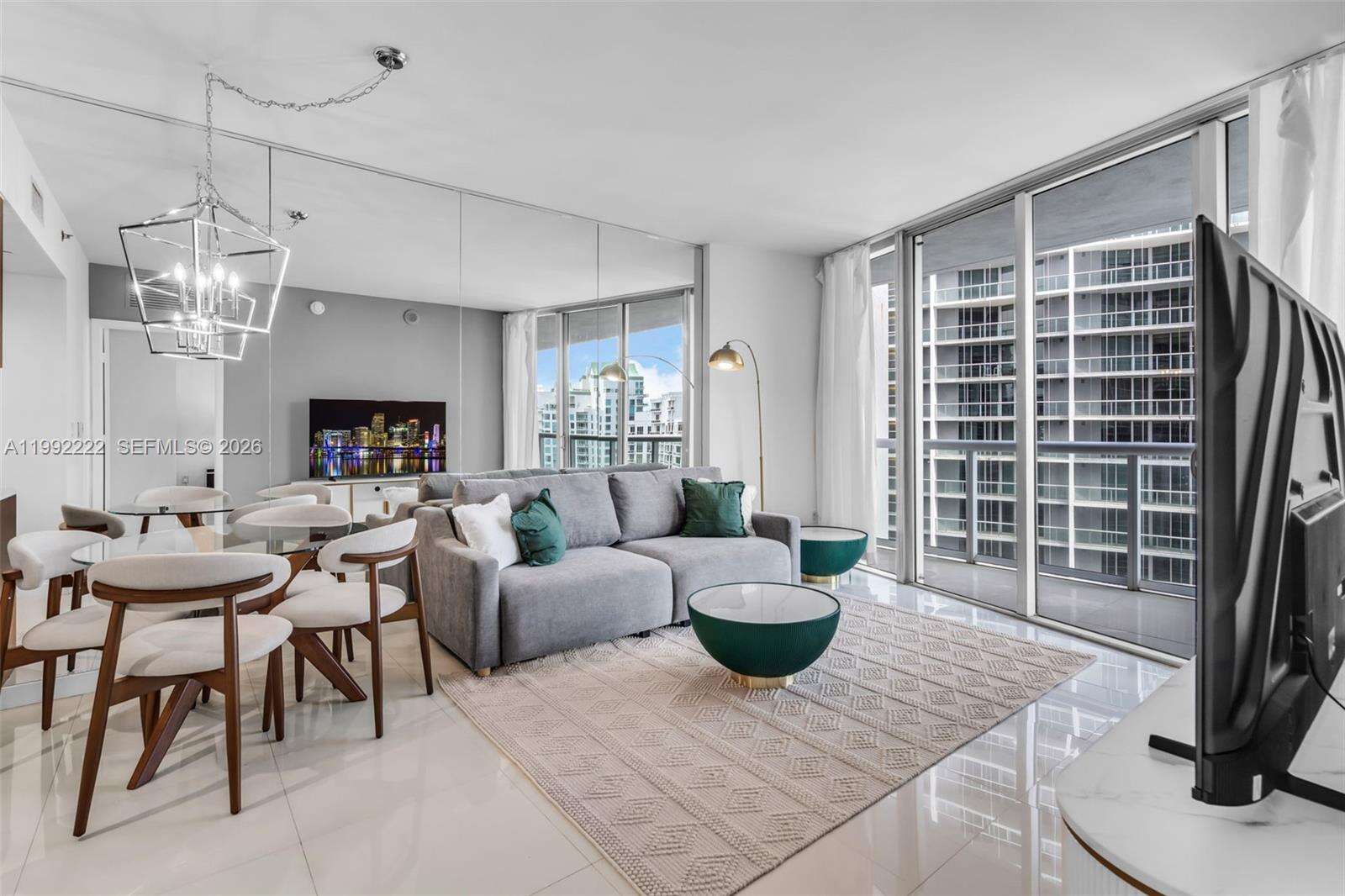 Icon Brickell 2 at 495 Brickell Ave, Miami, FL 33131 - For Rent photo 5