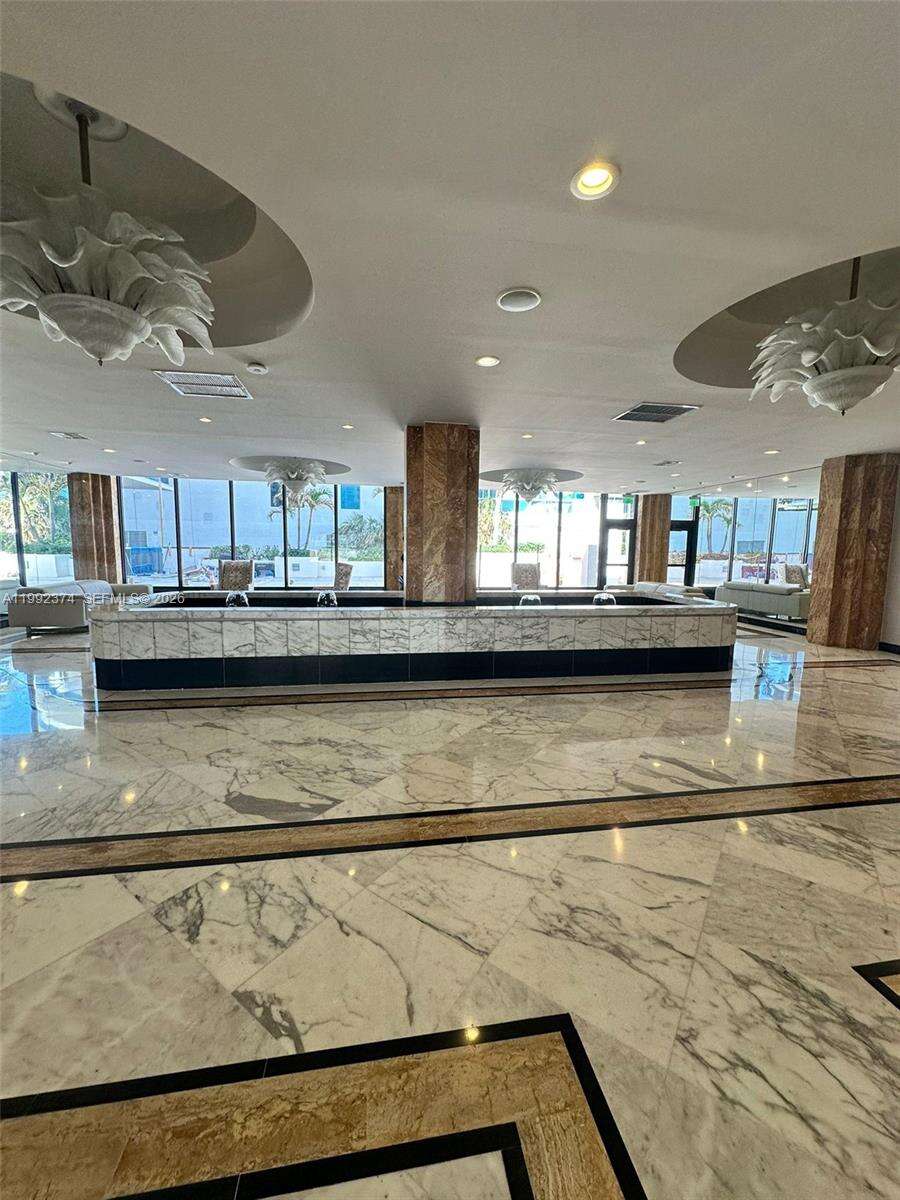 Aquarius at 2751 Ocean Dr, Hollywood, FL 33019 - For Rent photo 15