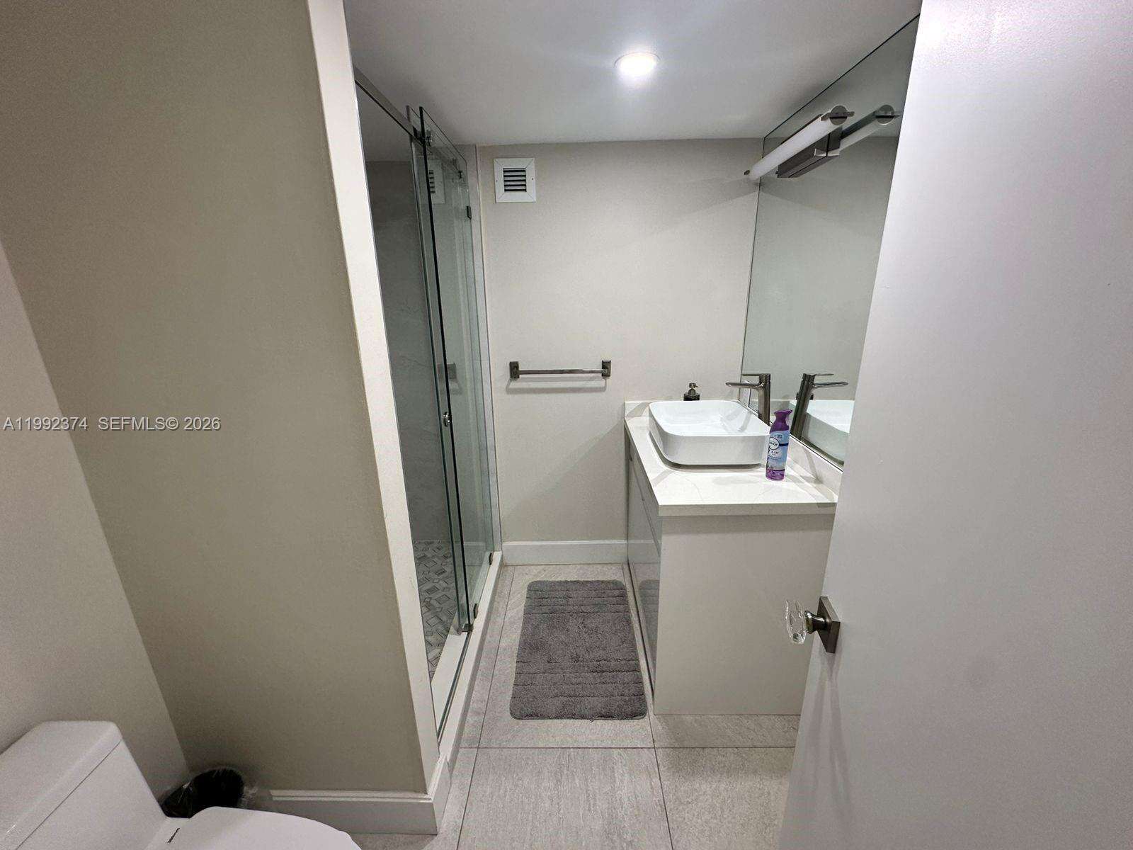 Aquarius at 2751 Ocean Dr, Hollywood, FL 33019 - For Rent photo 45