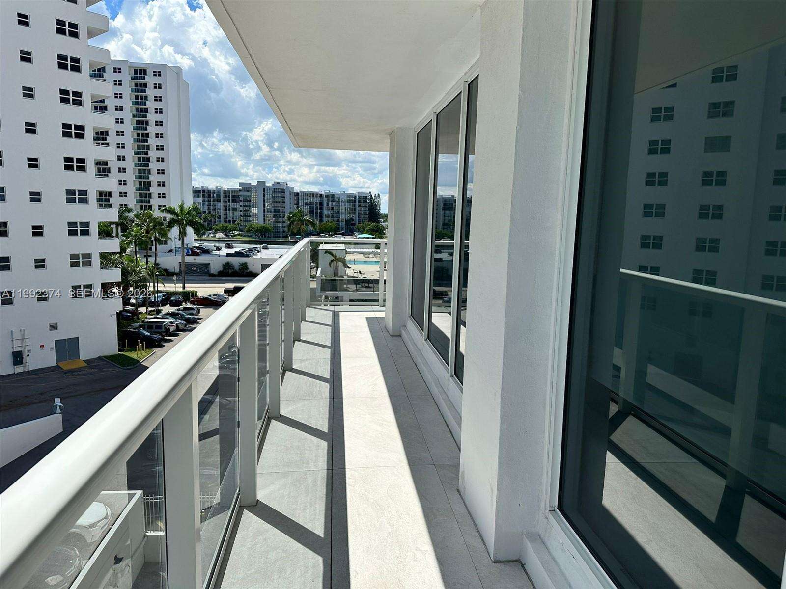 Aquarius at 2751 Ocean Dr, Hollywood, FL 33019 - For Rent photo 54