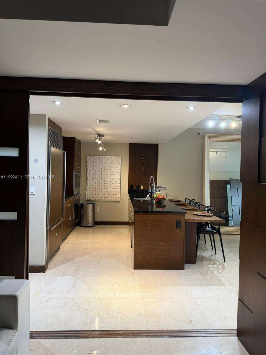 Icon Brickell 1 at 465 Brickell Ave, Miami, FL 33131 - For Rent photo 13