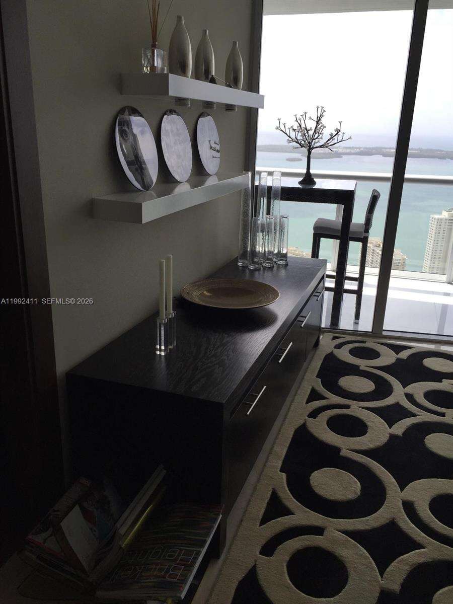 Icon Brickell 1 at 465 Brickell Ave, Miami, FL 33131 - For Rent photo 4