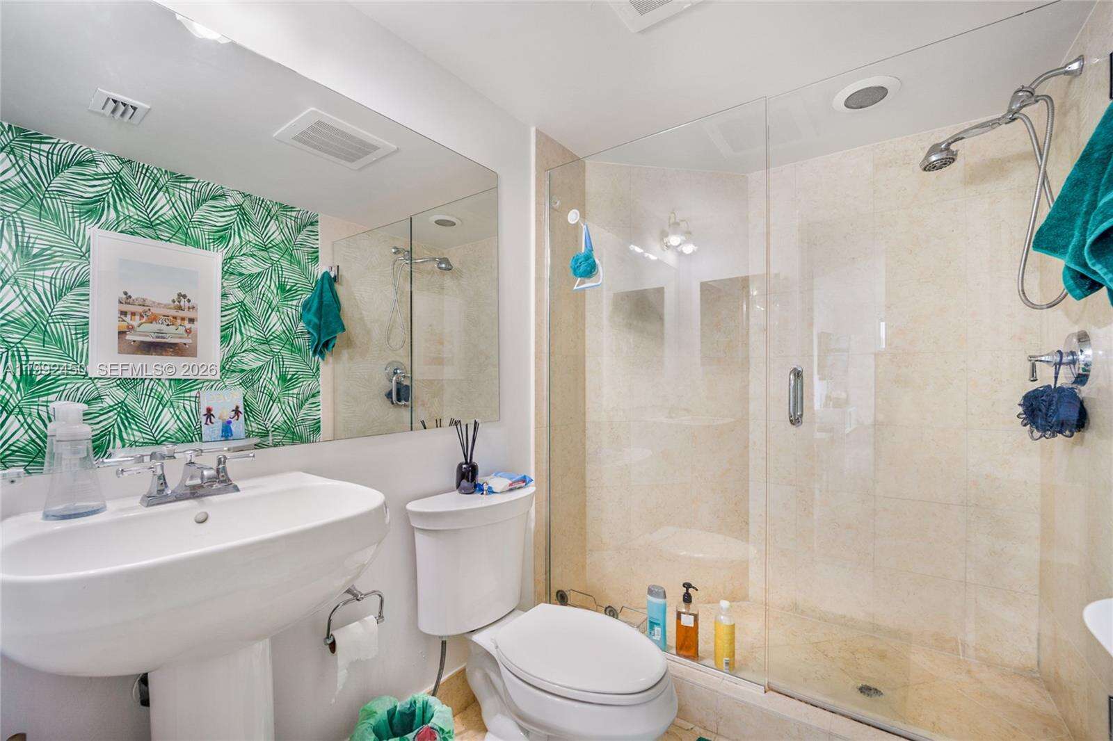 Turnberry Village North at 20000 Country Club Dr, Aventura, FL 33180 - For Rent photo 12