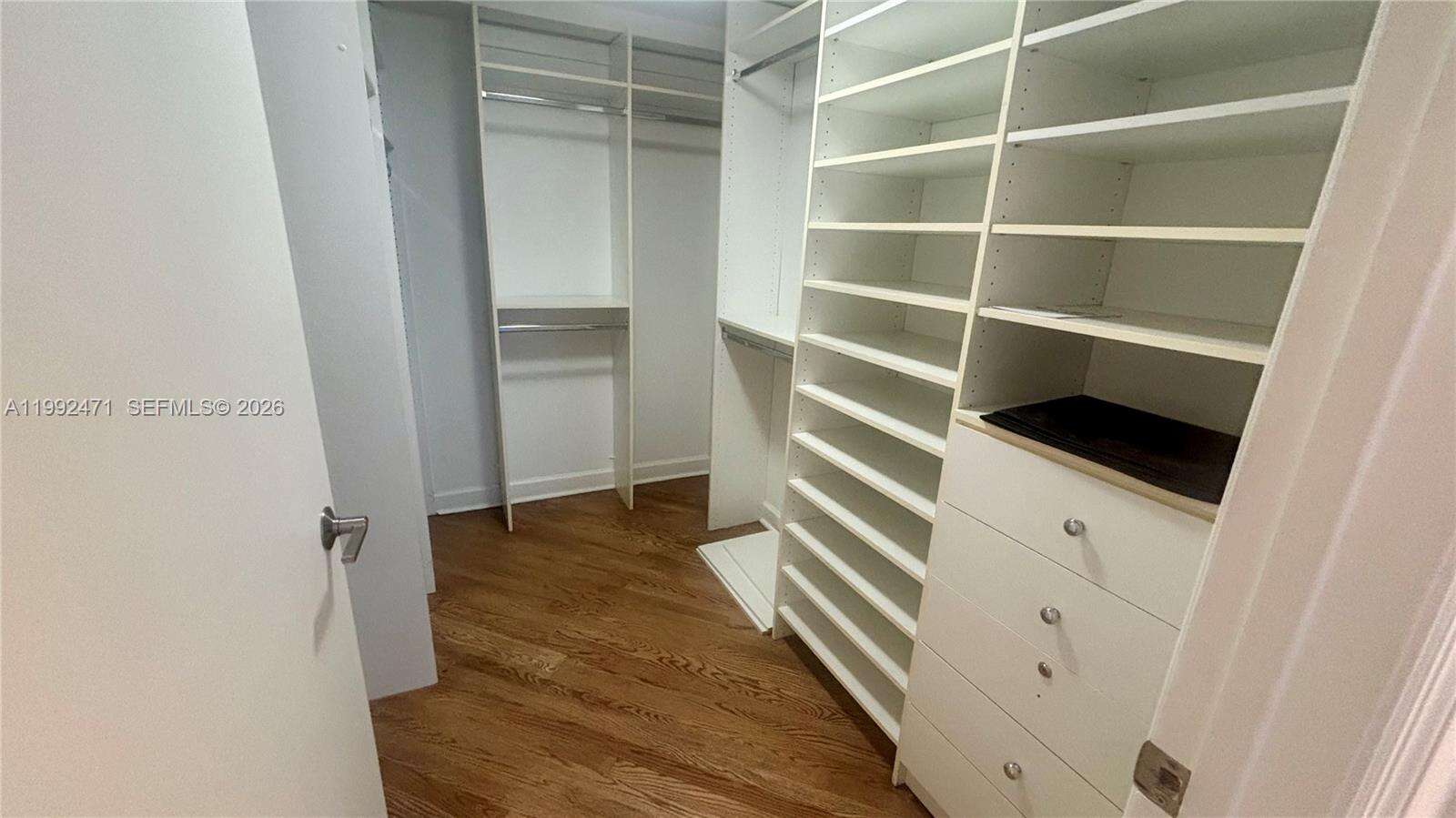 Blue Diamond at 4779 Collins Ave, Miami Beach, FL 33140 - For Rent photo 29