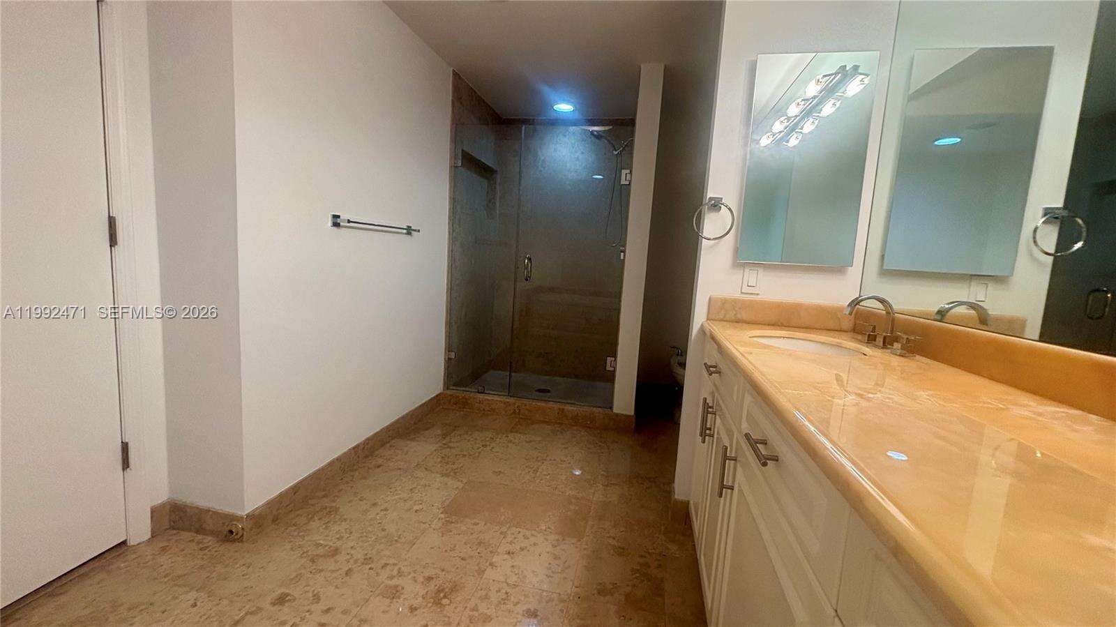 Blue Diamond at 4779 Collins Ave, Miami Beach, FL 33140 - For Rent photo 33