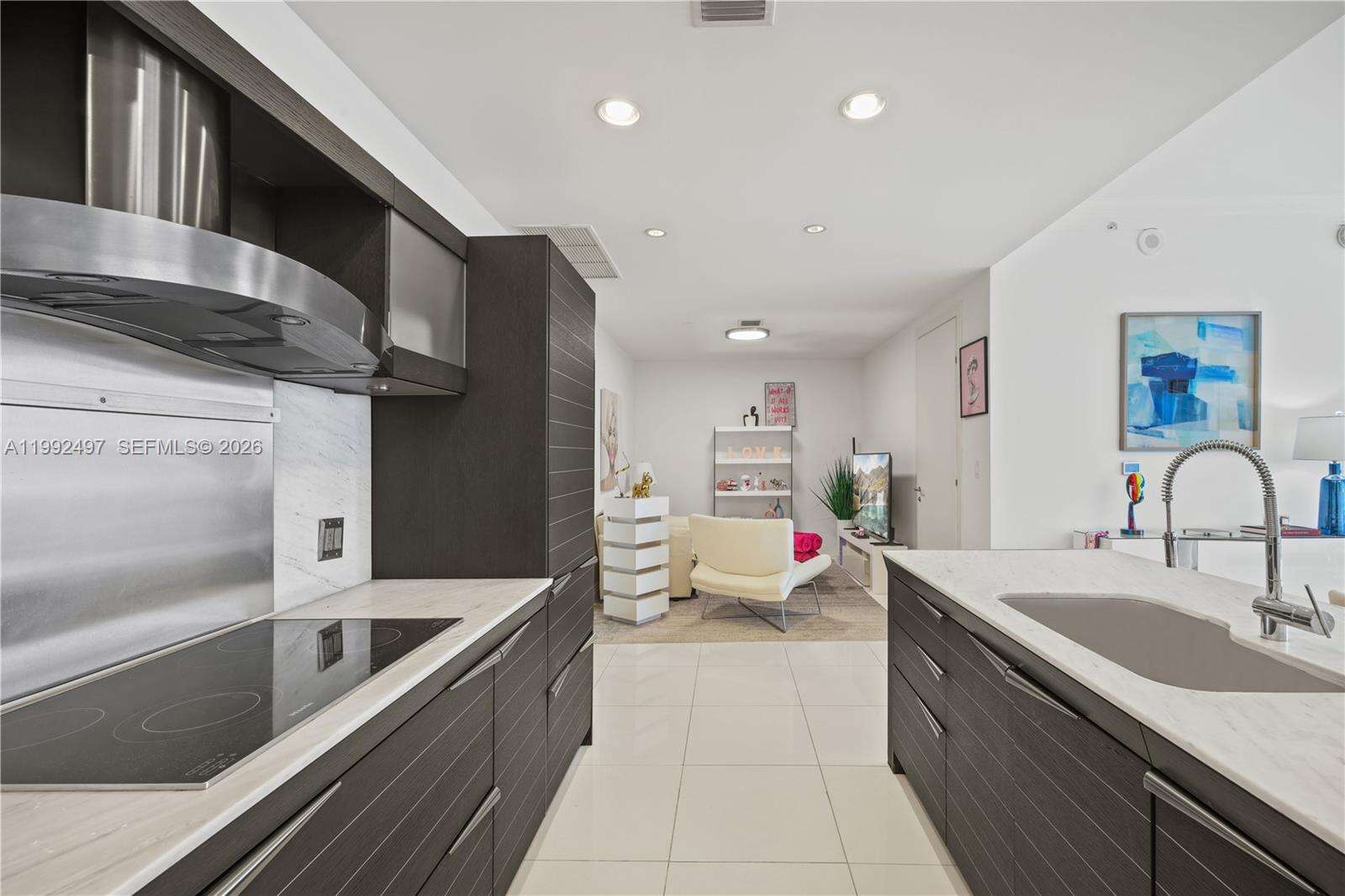 Epic Residences at 200 Biscayne Blvd Way, Miami, FL 33131 - For Rent photo 17