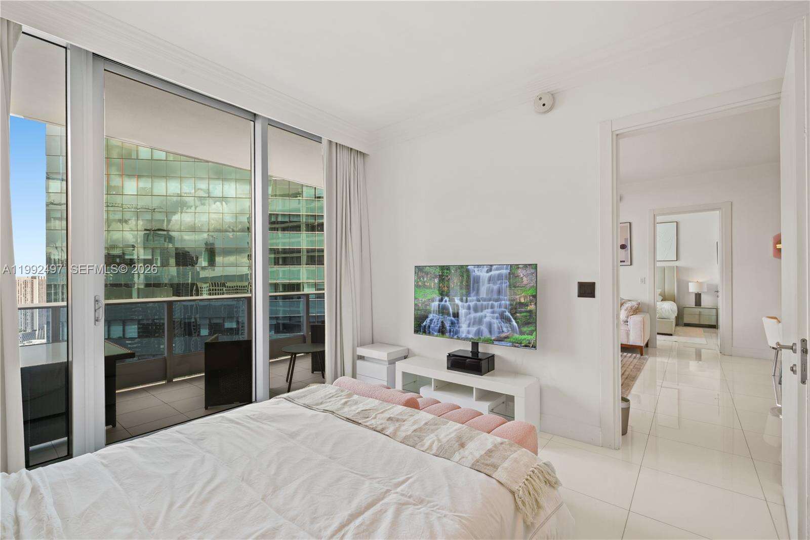 Epic Residences at 200 Biscayne Blvd Way, Miami, FL 33131 - For Rent photo 35