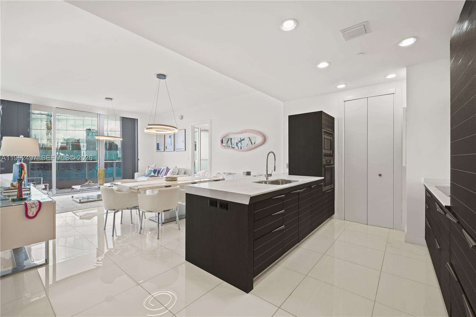 Epic Residences at 200 Biscayne Blvd Way, Miami, FL 33131 - For Rent photo 42