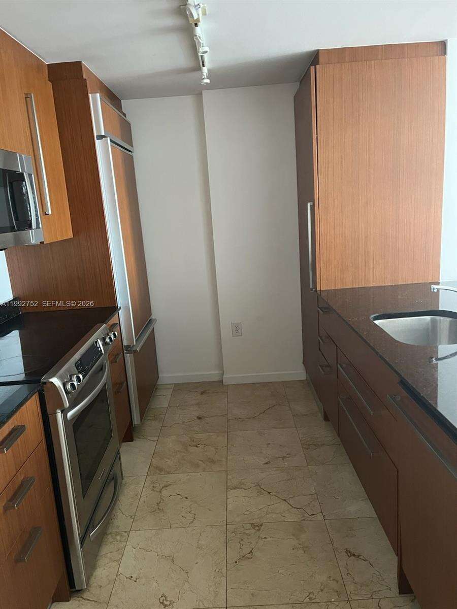 Harbour House at 10275 Collins Ave, Bal Harbour, FL 33154 - For Rent photo 8