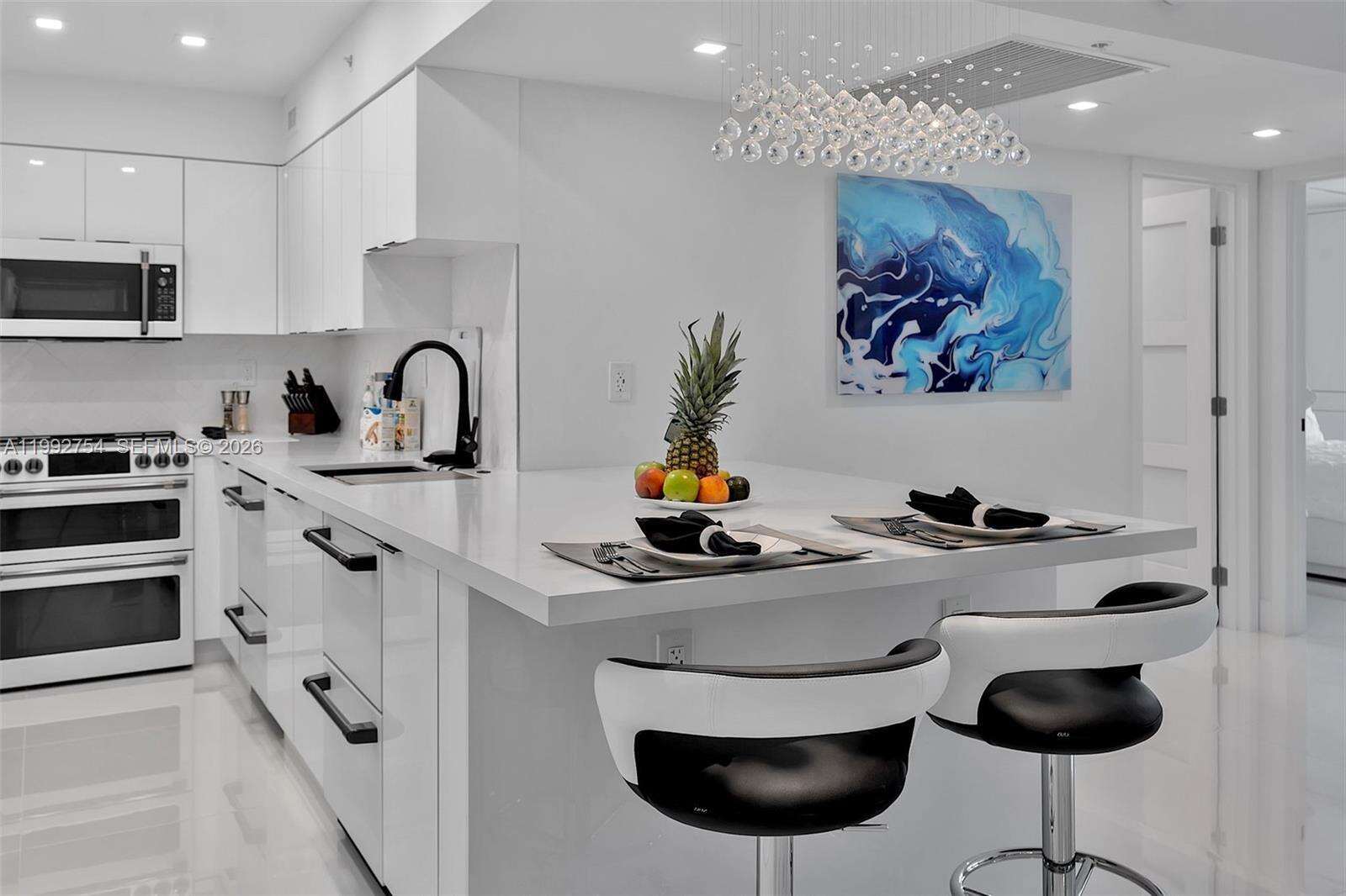 The Wave at 2501 Ocean Dr, Hollywood, FL 33019 - For Rent photo 4
