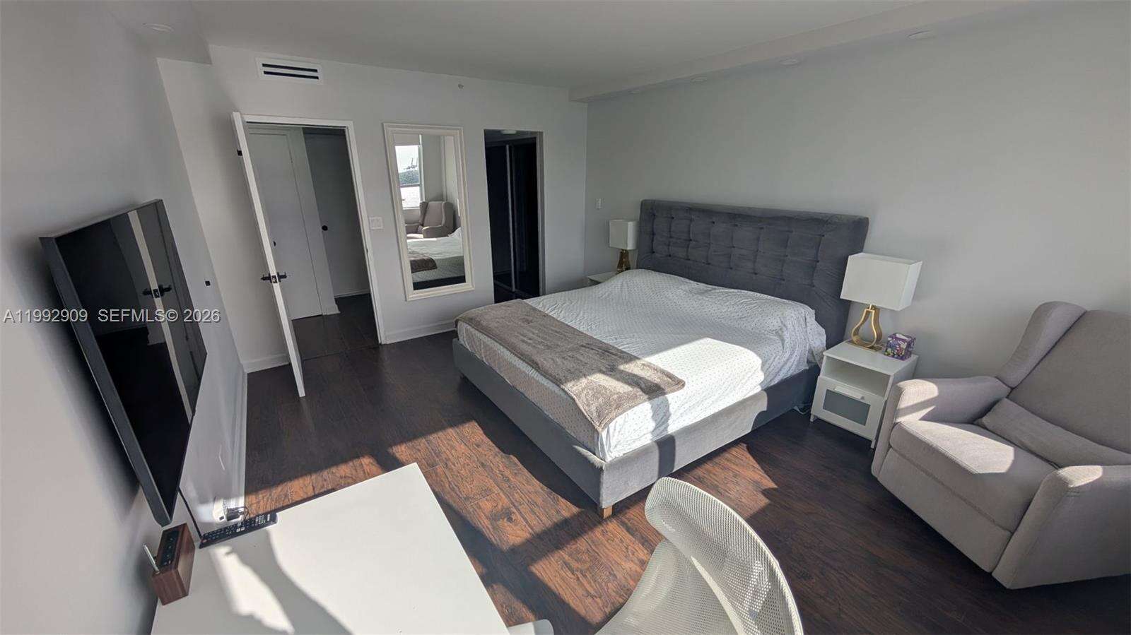 Flamingo South Beach at 1500 Bay Rd, Miami Beach, FL 33139 - For Rent photo 15