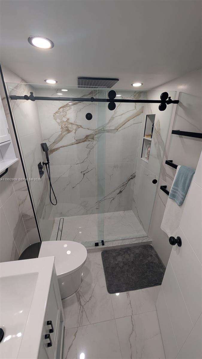 Flamingo South Beach at 1500 Bay Rd, Miami Beach, FL 33139 - For Rent photo 20