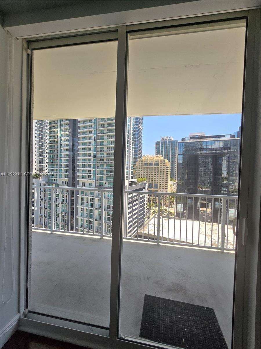 Vue At Brickell at 1250 Miami Ave, Miami, FL 33130 - For Rent photo 23