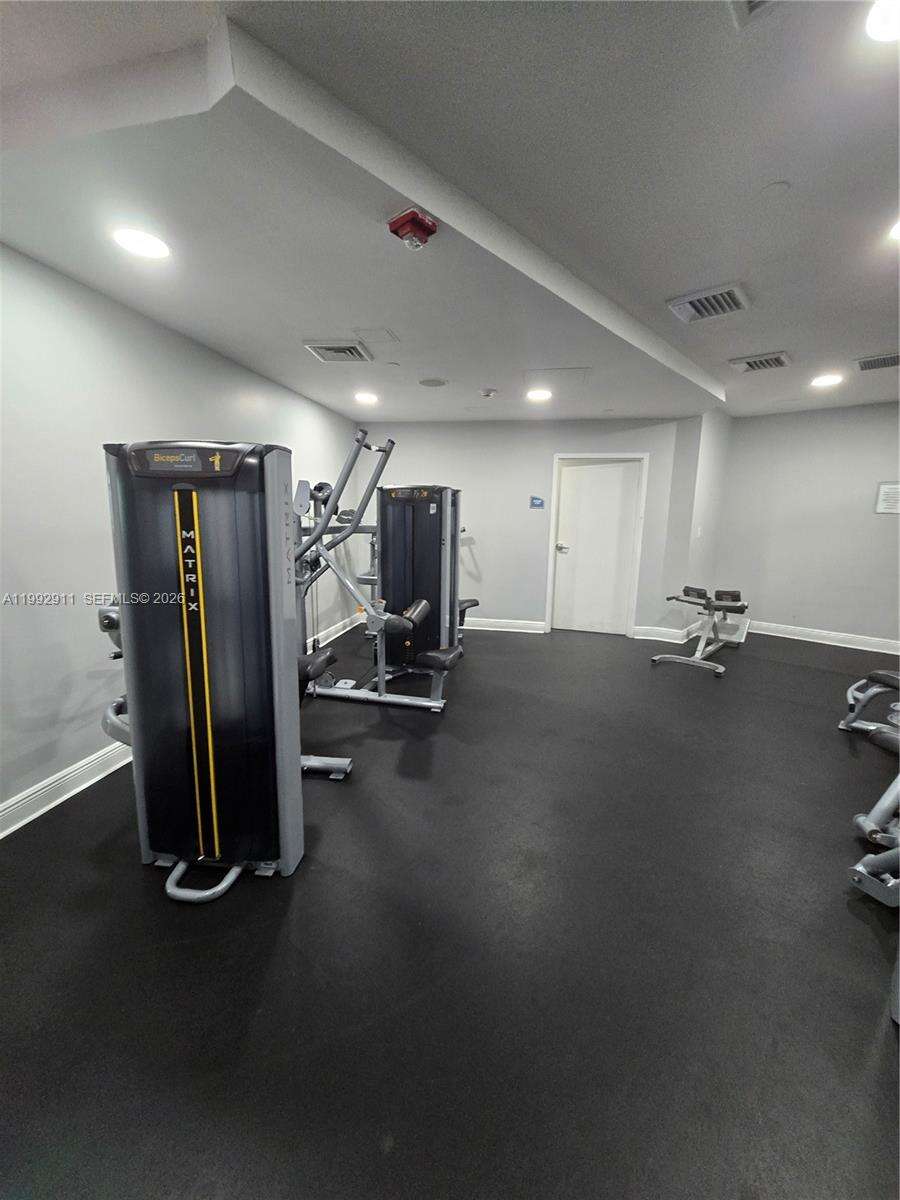Vue At Brickell at 1250 Miami Ave, Miami, FL 33130 - For Rent photo 36