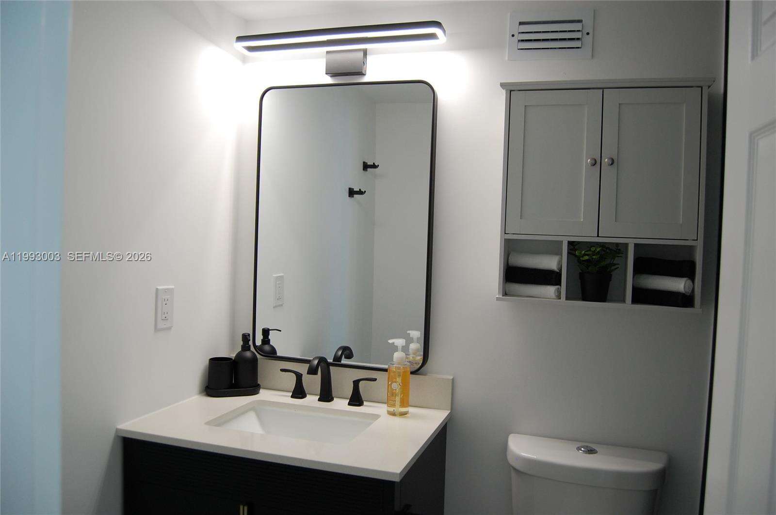 The Wave at 2501 Ocean Dr, Hollywood, FL 33019 - For Rent photo 11