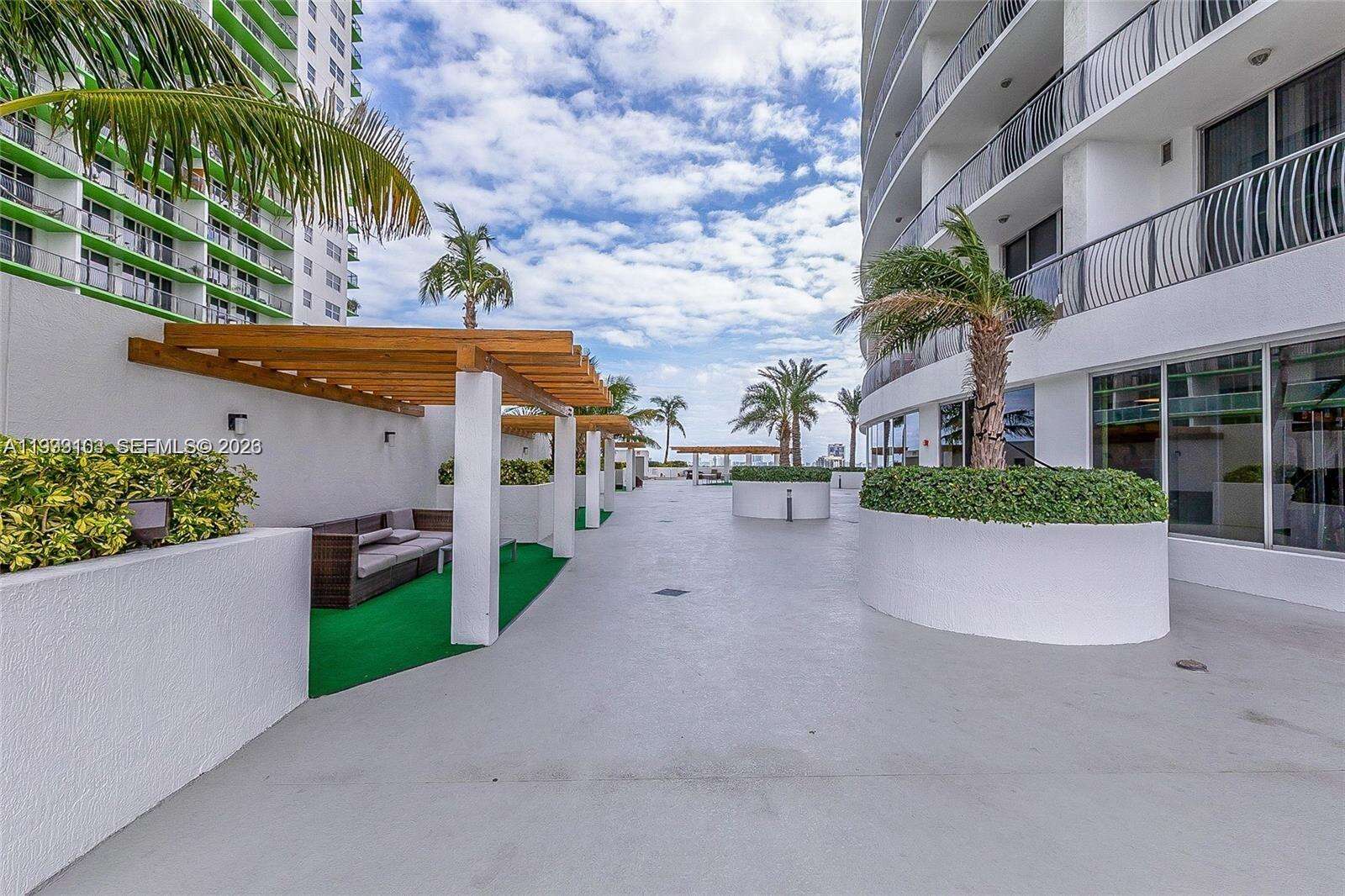 Opera Tower at 1750 Bayshore Dr, Miami, FL 33132 - For Rent photo 34