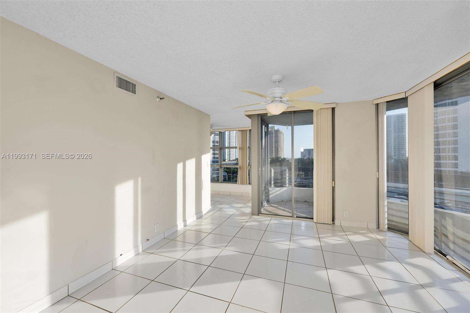 Mystic Pointe Tower 500 at 3530 Mystic Pointe Dr, Aventura, FL 33180 - For Rent photo 13