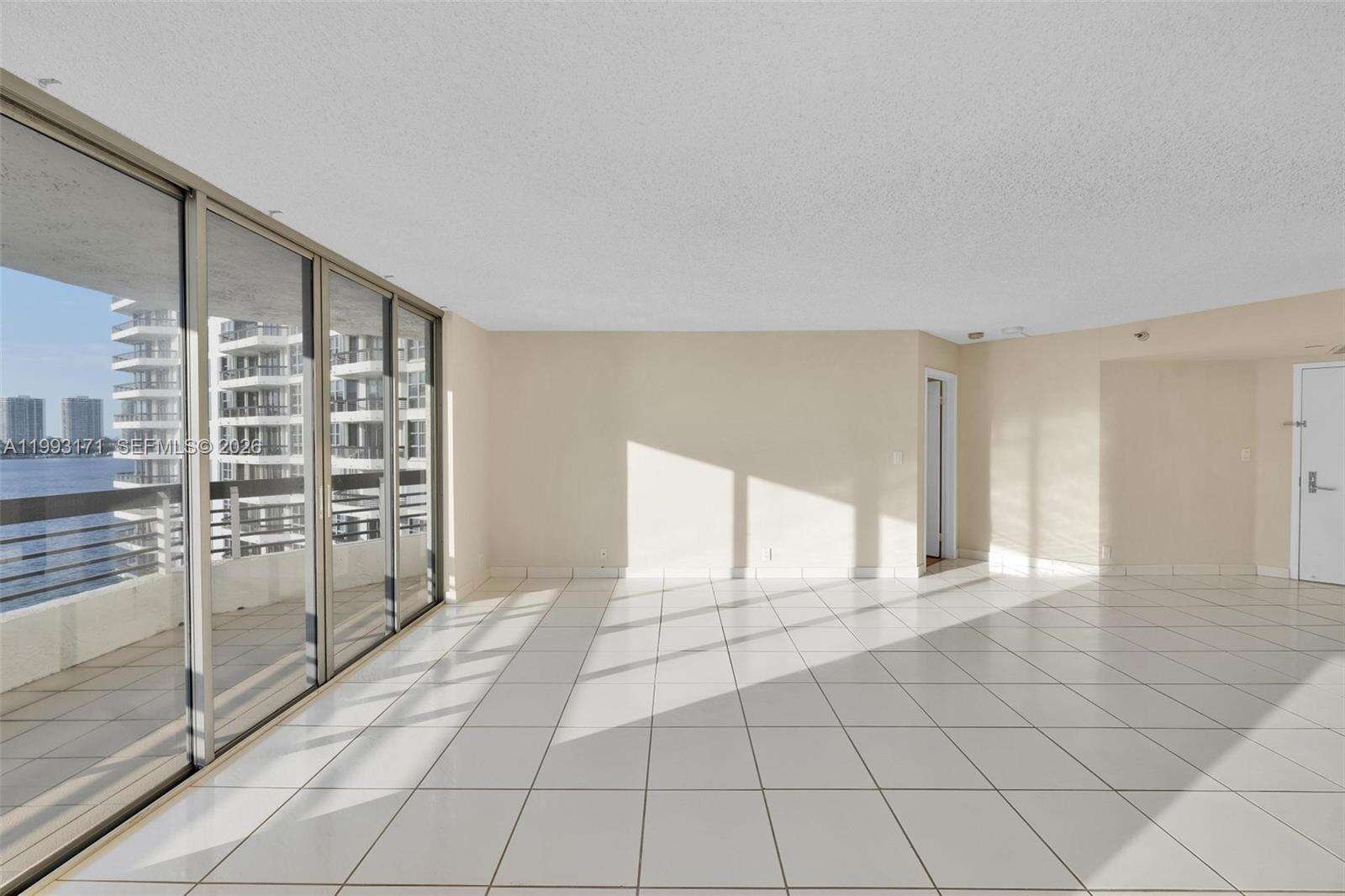 Mystic Pointe Tower 500 at 3530 Mystic Pointe Dr, Aventura, FL 33180 - For Rent photo 14